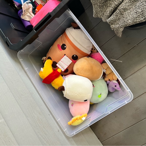 Huge Clothes Lot Bundles - Picture 7 of 16